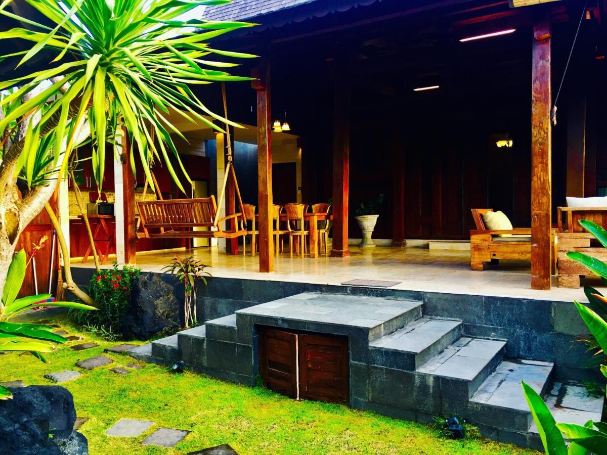 Jati Joglo Villas * Sanur